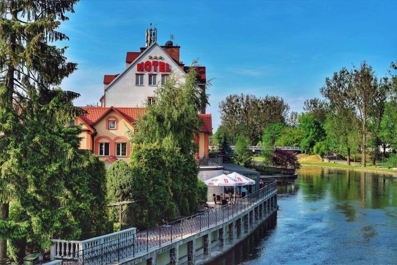 Hotel Nad Pisą Pisz Buitenkant foto