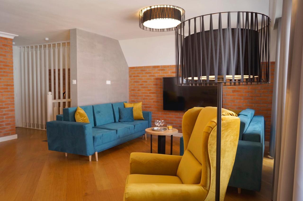 Hotel Nad Pisą Pisz Buitenkant foto