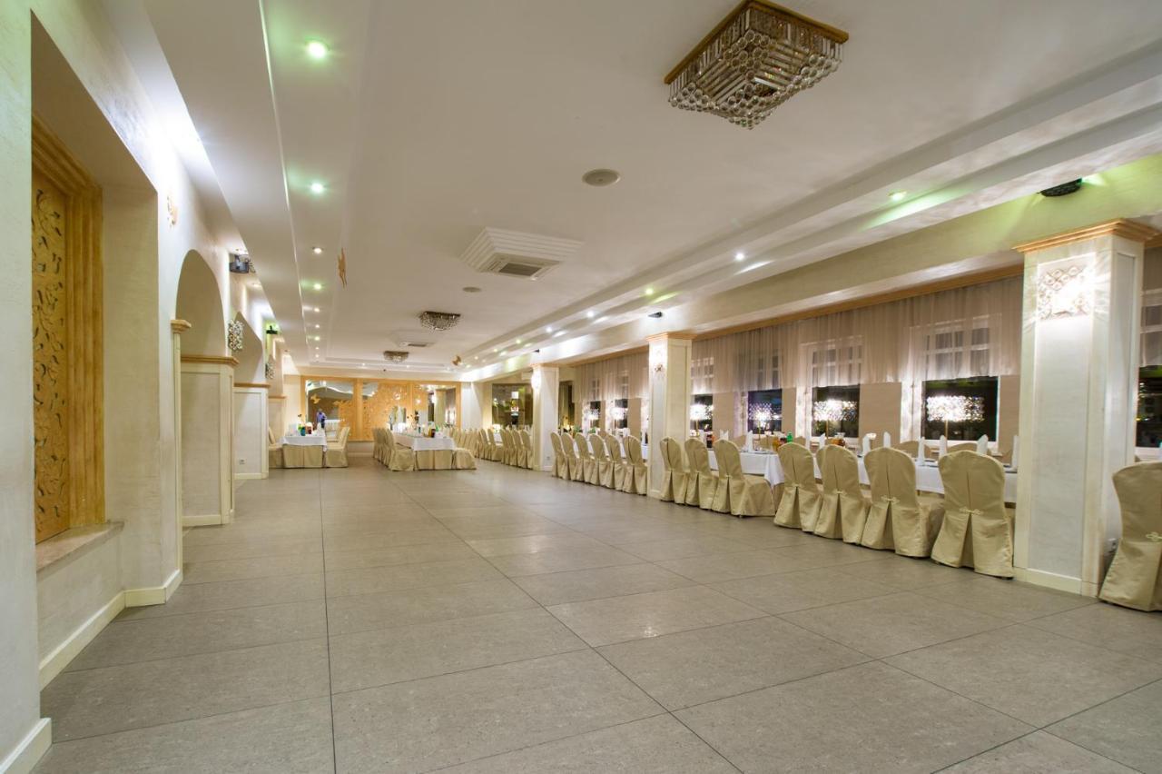 Hotel Nad Pisą Pisz Buitenkant foto