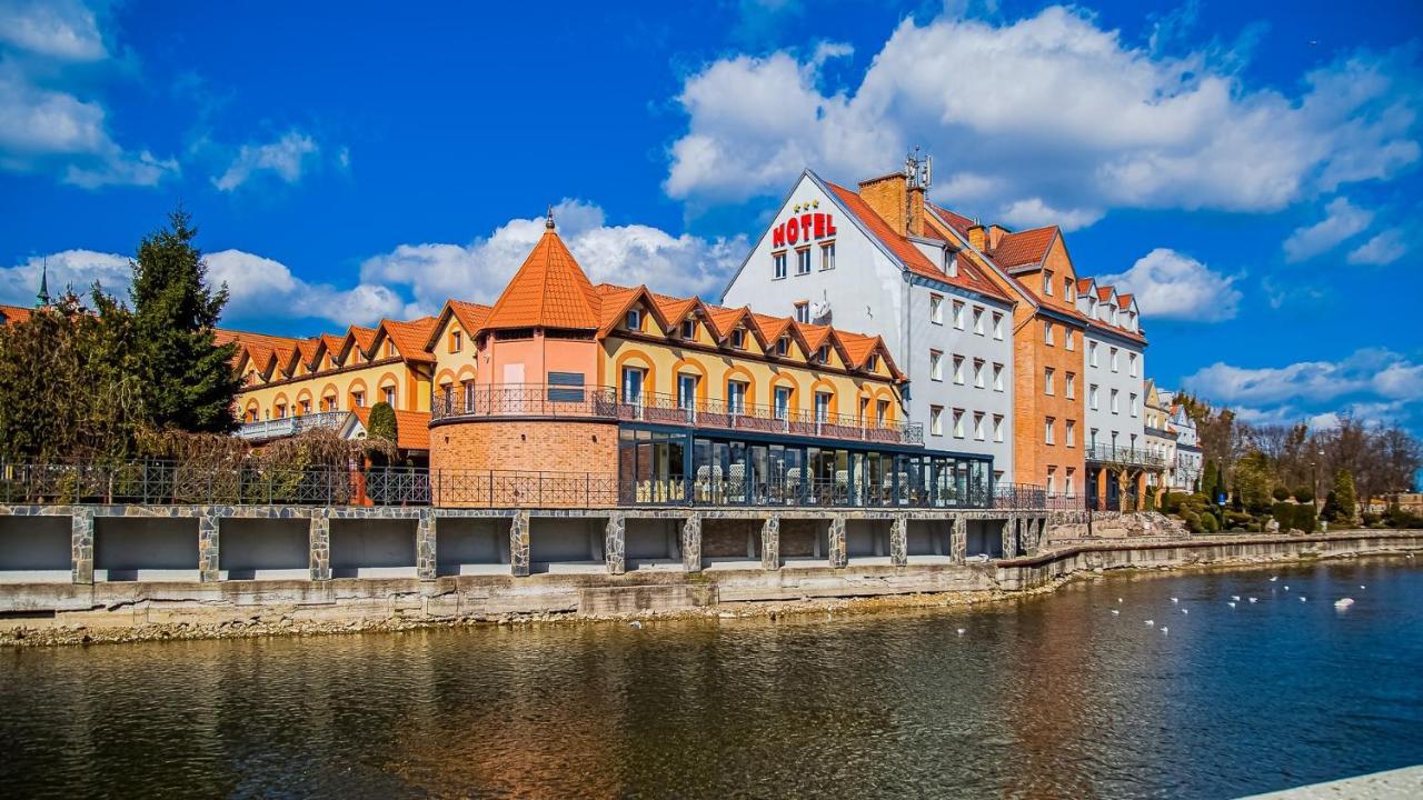 Hotel Nad Pisą Pisz Buitenkant foto